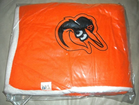 Baltimore Orioles Sherpa Blanket -- 2019 Stadium Giveaway -- Brand New! Cover