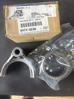 4740236 Kit de horquilla y deslizador 3-4 Mopar para transmisiones Jeep 4cyl AX5 Foto 1 de 2