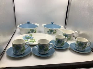 VINTAGE JOHNSON BROS SNOWHITE BLUE & GREEN FLOWERS CROCKERY SET - Picture 1 of 11