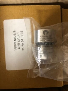 C10 GAS/LUFTZYLINDERVENTIL EDELSTAHL 3/4" UN EINLASS x 5/8 UN AUSLASS - Bild 1 von 3