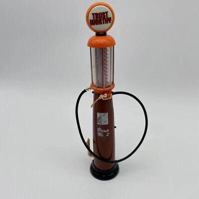 TRUSTWORTHY HARDWARE 1940'S WAYNE 60 GAS PUMP CROWN PREMIUMS DIECAST BANK 1:12 - Image 1 of 4