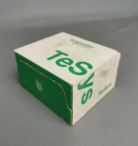 Schneider TeSys-034679 LRD10 NEU - Picture 1 of 2
