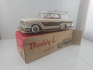 De colección BUDDY L Acero Prensado Country Squire Station Wagon con CAJA - Blanco - Imagen 1 de 24