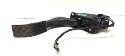 Pedal de acelerador gasolina Seat Ibiza III (6L) 2005 6Q1721503C UST71150 Foto 1 de 4