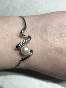 Designer Cornwall Pearls Sterling silver 925 White Pearl & CZ Bangle Bracelet - Picture 1 of 8