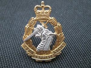 British Army Mützenabzeichen - Royal Army Dental Corps - Offiziere - Bild 1 von 2