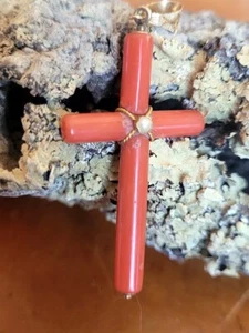 Old Yellow Gold 18k Coral Cross Pendant Center Pearl Unique Jewelry 20th C - Picture 1 of 6