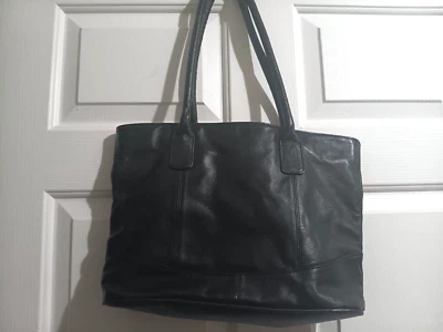 Bolso de hombro AmeriLeather negro Foto 1 de 4