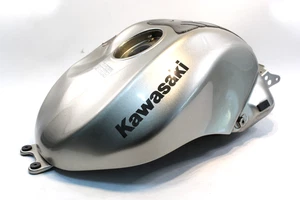 Kawasaki ZX-10R Ninja 2006-2007 tanque de combustible de gasolina 510845150725 OEM - Imagen 1 de 24