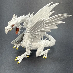 SAFARI LTD GLOW-IN-THE-DARK SNOW DRAGON 5.5” X 5”-MYTHICAL FANTASY FIGURES-NEW - Picture 1 of 10