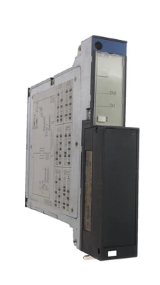 Telemecanique Interface Output Module | TSXASR200 + TSX BLK4 - Image 1 of 4
