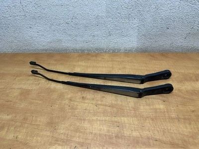 90-96 Nissan 300zx Z32 OEM Front Windshield Wiper Arms PAIR - Image 1 of 3