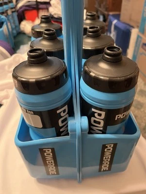 Garrafa de água Powerade 24 oz Sports Clutch com tampa de aperto - (conjunto de 6) com transportadora - Imagem 1 de 4