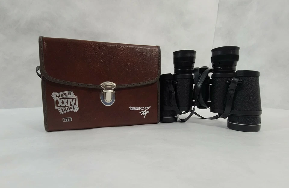 Tasco Binoculars 500ft/1000yd 7 x 35mm Zip Focus Wide Angle Super Bowl XXIV Case - Image 1 of 4