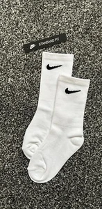 Nike Everyday White Crew Cotton Socks Small Junior Children Kids Infant Boy Girl - Picture 1 of 8