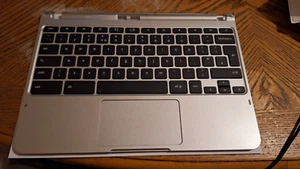 Samsung XE303C12 Palmrest with Keyboard BA75-04171A - Picture 1 of 2