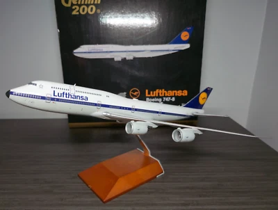 Gemini Jets 1:200 Lufthansa Boeing 747-8i Retro Livery D-ABYT G2DLH536 - Image 1 of 4