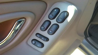 Driver Front Door Switch Driver's Lock And Window Fits 01-07 ESCAPE 30589904 - Image 1 of 4