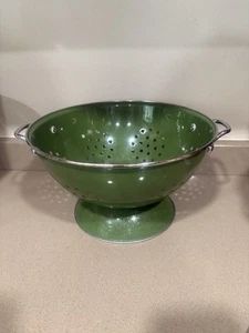 Vintage Large Olive Green Colander - Picture 1 of 7
