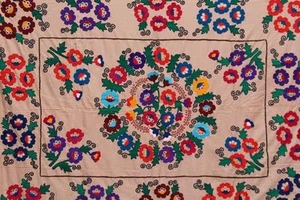 UZBEK AMAZING VERY BEAUTIFUL COLOURFUL HANDMADE EMBROIDERY – SUZANI - Picture 1 of 8