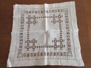 Beautiful Vintage/Antique 19" Square Linen Tablecloth Excellent Condition - Picture 1 of 3