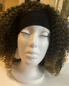 Parrucca Kinky Riccia con Fascia Elastica per Capelli Mezza Smart Made Cuoio Capelluto - Foto 1 di 9