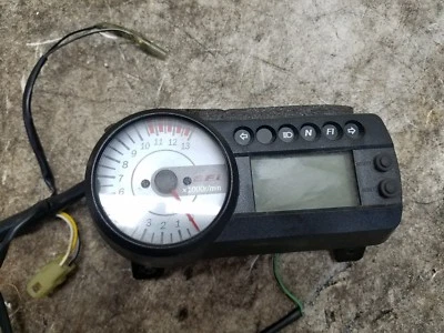 2012 Hyosung GT250R GT 250 R 彗星仪表盘仪表盘  — 第 1/4 张图片