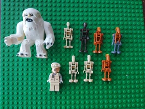 Lego Star Wars Minifigures Lot (9) Battle, Commando Droids, Wampa, Hoth Officer  - Picture 1 of 20