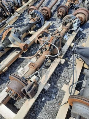 2008-2010 Ford F-350 Super Duty Rear Axle Chassis Cab SRW 4.10 Gasoline 5.4L OEM Foto 1 de 4