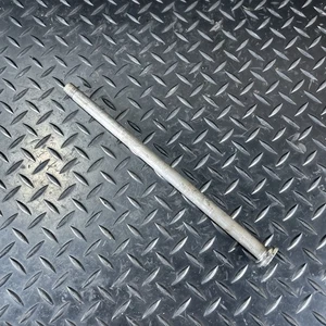 ♻️ CAGIVA MITO 125 - SWING ARM SPINDLE / BOLT - Picture 1 of 3