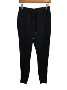 Halara Softlyzero schwarze Jogginghose Gr. Medium Tall Seitentaschen weich Freizeit - Bild 1 von 4