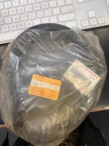 Nuevo de Lote Antiguo Parachoques Kawasaki OEM 1977-1983 JS440 1982 JS550 1973 WSAB 59201-502 - Imagen 1 de 1