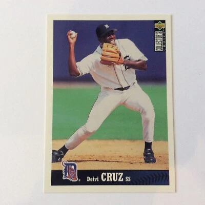 1997 Upper Deck Collector's Choice - #338 Deivi Cruz (RC) - Image 1 of 2