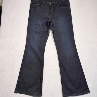 Pantalones de mezclilla Banana Republic acampanados azul lavado oscuro elásticos para mujer 33 38x34 Foto 1 de 4