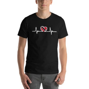 Camiseta Trinidad Mujer Camiseta Trini Bandera Envejecida Camiseta Regalo Latido del Corazón ECG RN - Imagen 1 de 5