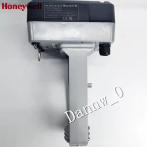 Actionneur Honeywell ML8824A1840 neuf dans sa boîte - Photo 1/4