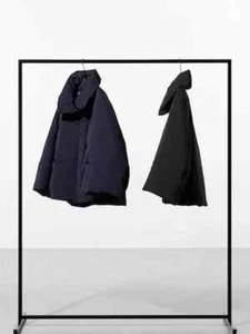 Uniqlo x Jil Sander +J piumino ibrido donna nero XS-3XL Giappone 2025 478262 - Foto 1 di 10