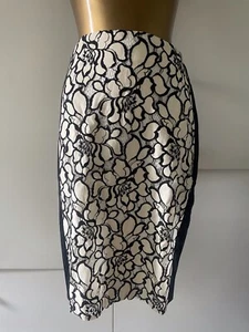 Lipsy Pencil Skirt Lace Print Design With Side Panels White Black Size 10 New - Picture 1 of 7