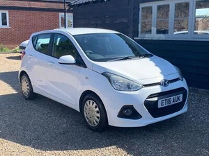 2016 Hyundai i10 1.0 SE Euro 5 5dr HATCHBACK Petrol Manual - Picture 1 of 19