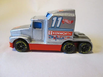 Camión de cabina de carreras Kenworth Big Rig 76 Hot Wheels (plateado Mattel 1988) como nuevo Foto 1 de 4