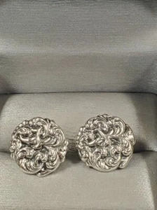 Pendientes vintage de plata esterlina con diseño floral Danecraft atornillado - Imagen 1 de 4