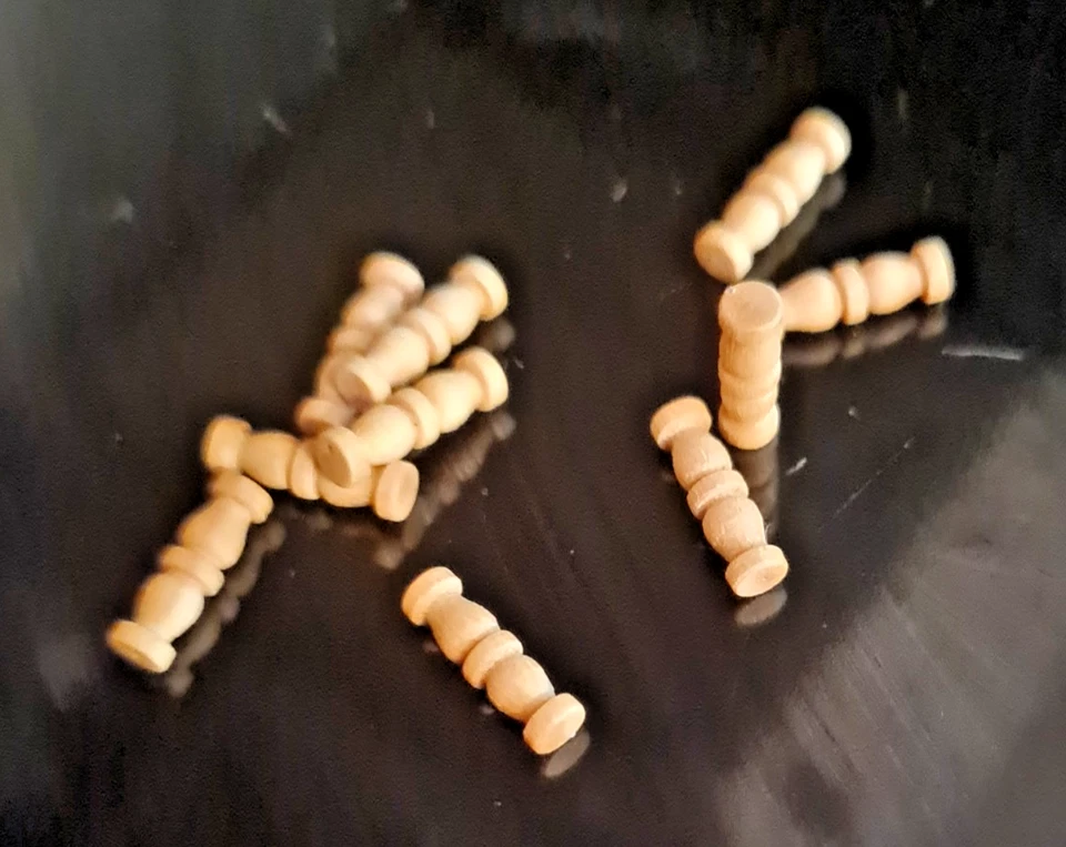 10 Doppel-Säulen H: 10,5mm Holz ( Ramin) gedrechselt  - Bild 1 von 1