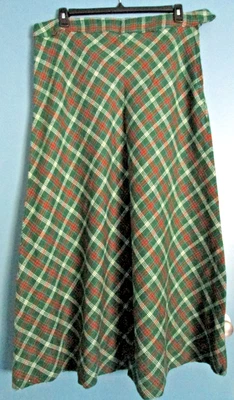 Maxi falda de lana vintage años 70 verde a cuadros hecha en casa nunca usada 38"x41" con dobladillo de 4" Foto 1 de 4