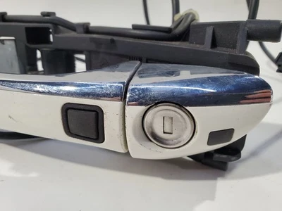 Maçaneta esquerda conversível branca alabastro fabricante de equipamento original Mercedes CLS500 2006 - Imagem 1 de 4