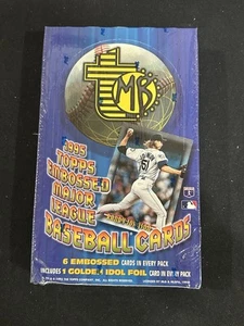1996 Topps Embossed Major League Baseball Factory Sealed Wax Box 24 Packs - Picture 1 of 7