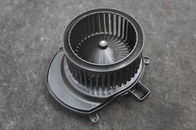 Motor soplador calentador aire acondicionado delantero OEM 84843544 Cadillac Escalade Esv 2021-2024 Foto 1 de 4