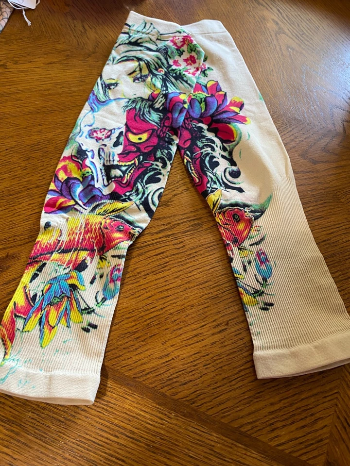 Tatoo Sleeves 1 pair Multicolor w Skulls & Fish 14 1/2" L NWOT - Image 1 of 1