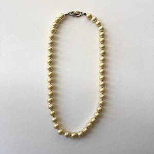 Las mejores ofertas en Collares y colgantes De moda blanco Dior | eBay