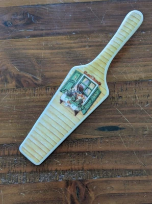 Espátula de pastel/servidor de colección para dama en casa diseño de ventana Foto 1 de 4