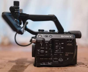 Sony PXW-FS5 XDCAM 4K Ultra HD Camcorder Super 35 CMOS Sensor AC Adaptor Cable - Picture 1 of 10